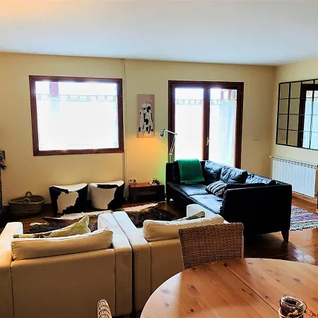 Esplendida Casa En El Centro De Con Piscina Ferienhaus *
