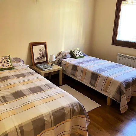 Esplendida Casa En El Centro De Con Piscina