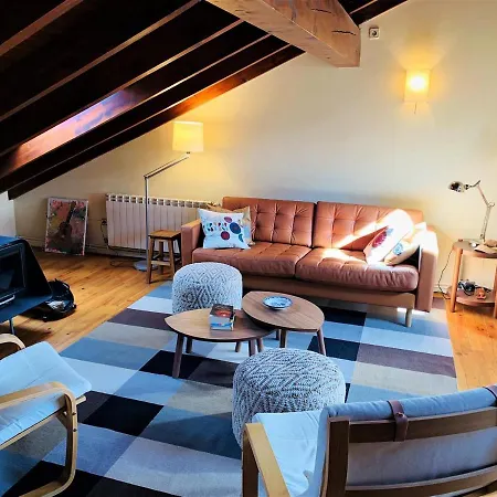 Esplendida Casa En El Centro De Con Piscina * リヴィア
