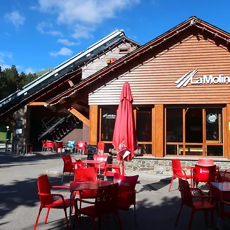 Esplendida Casa En El Centro De Con Piscina Ferienhaus Llivia