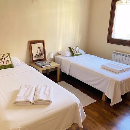 別荘 Esplendida Casa En El Centro De Con Piscina リヴィア