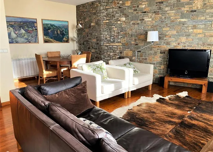 Vakantiehuis Esplendida Casa En El Centro De Con Piscina *