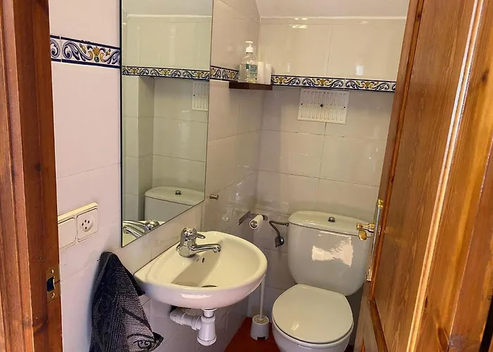 Esplendida Casa En El Centro De Con Piscina Llivia