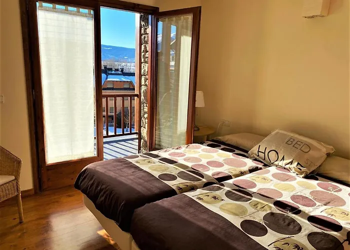 Esplendida Casa En El Centro De Con Piscina Vakantiehuis