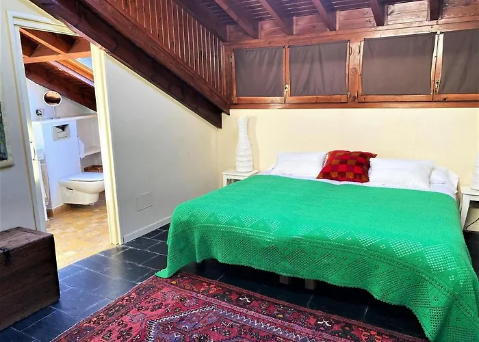 Vakantiehuis Esplendida Casa En El Centro De Con Piscina *